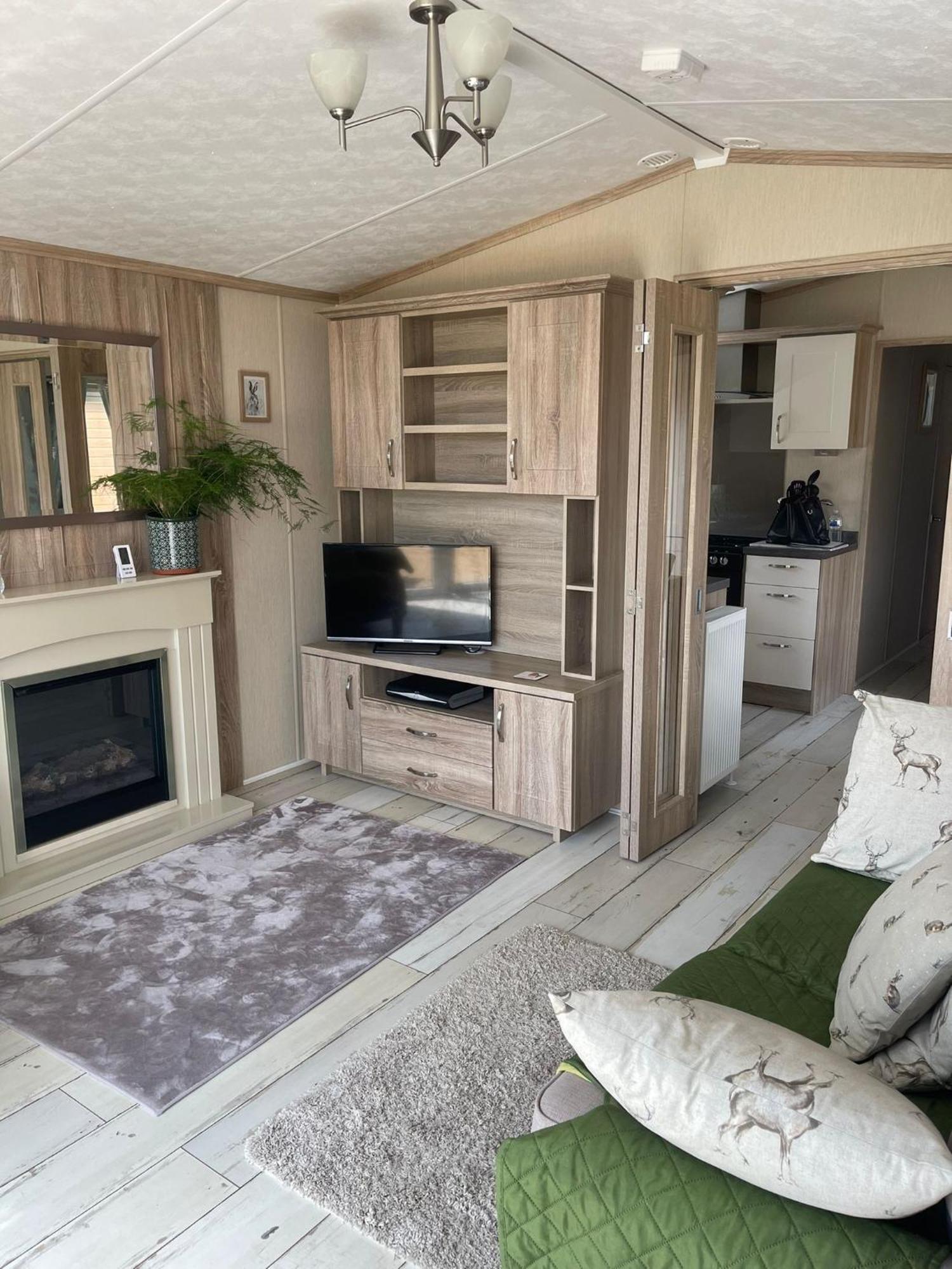 Stonham Aspall Fern Lodge With Hot Tub מראה חיצוני תמונה